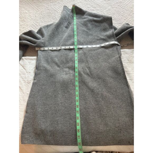 Per Se By Carlisle Wool Grey/Cream wrap cardigan, Size 0 - Picture 7 of 7